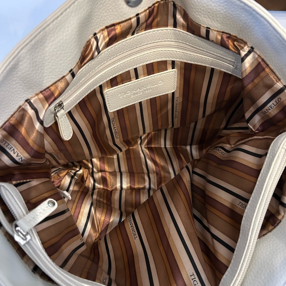 Tignatello white pebbled leather tote bag - Picture 13 of 16